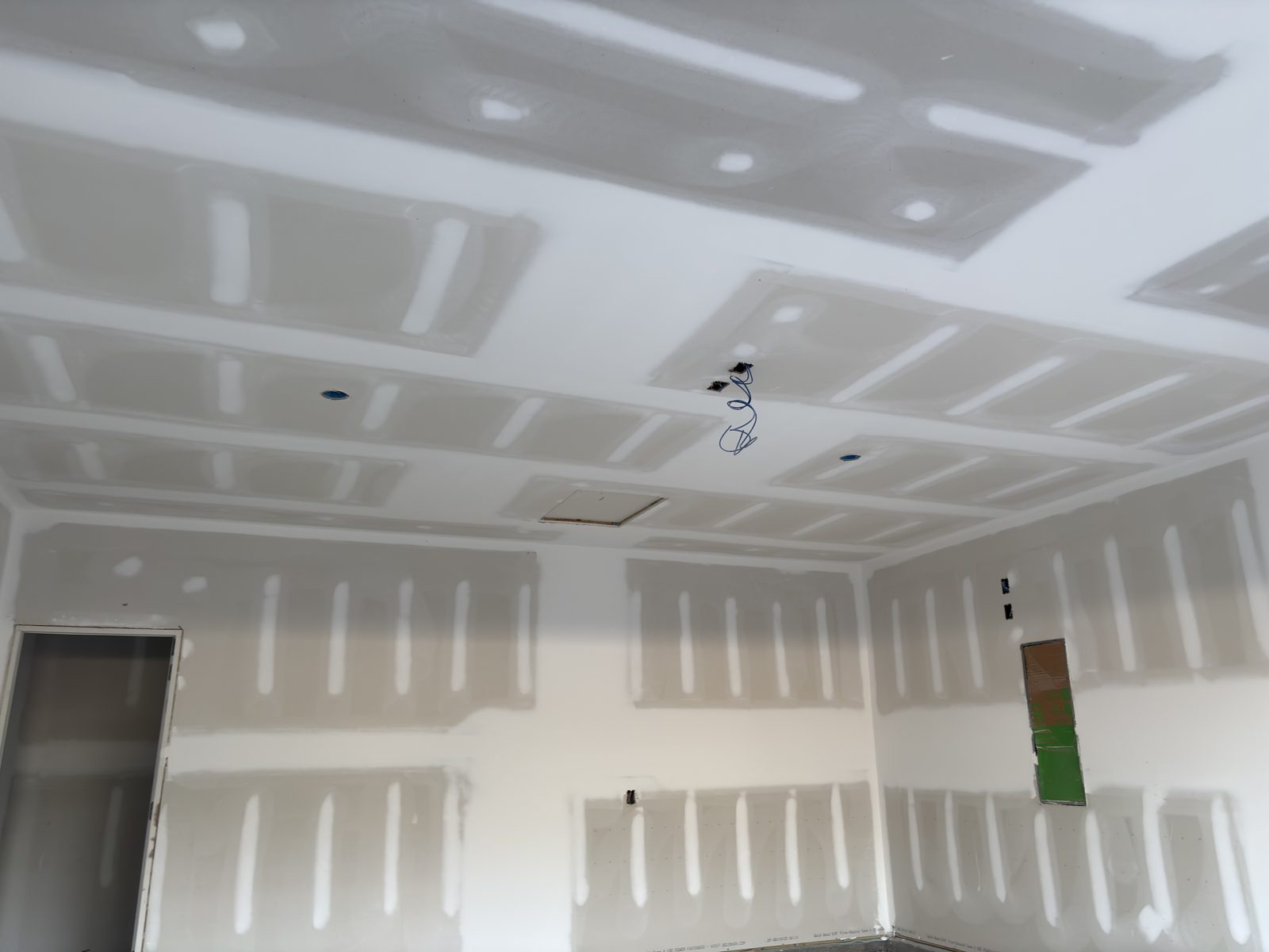 Drywall Installation project by Reyes Home Services